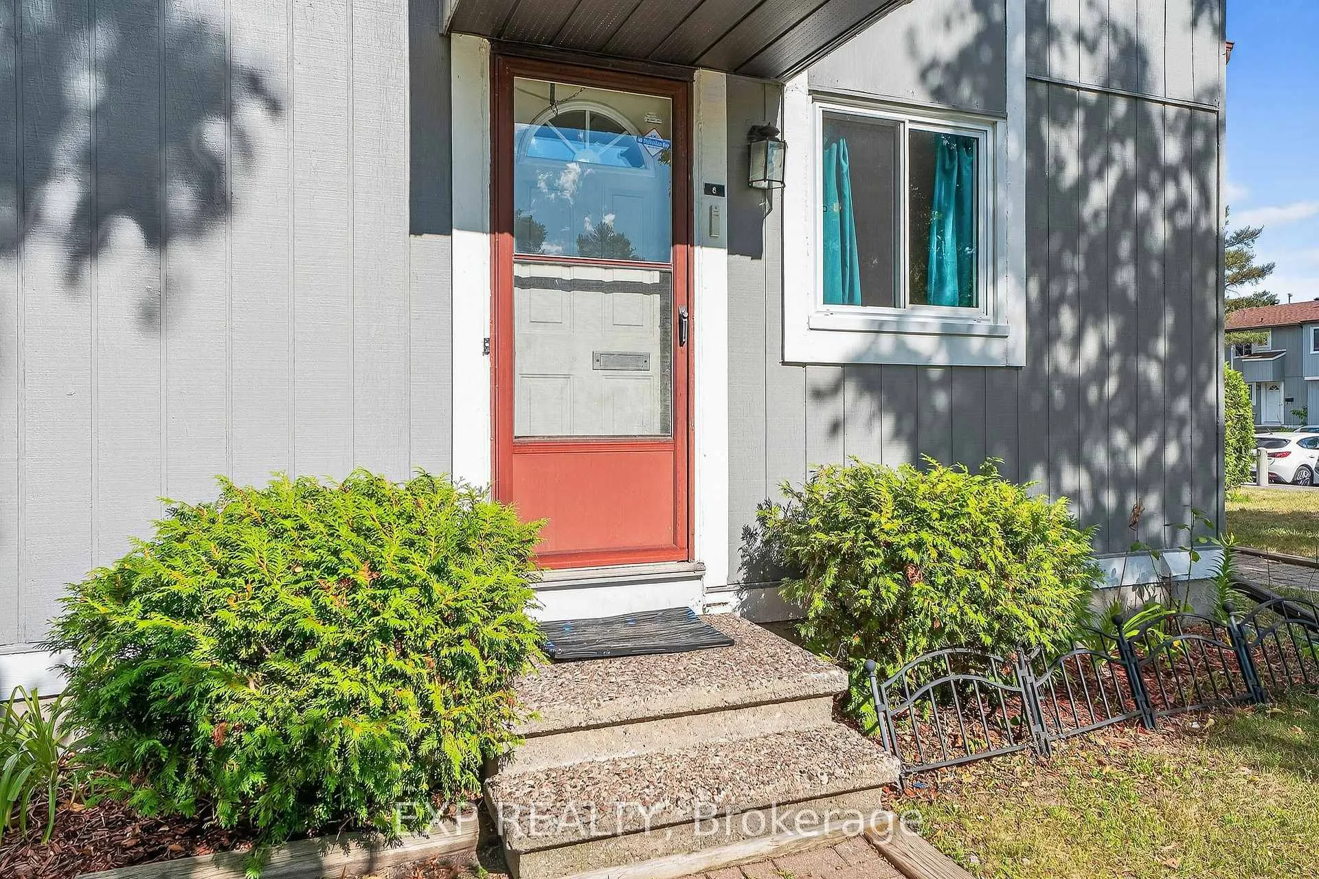 Photo 4 of Unit 81, 8 Sherway Drive, Ottawa, Barrhaven - Pheasant Run — HOMEH