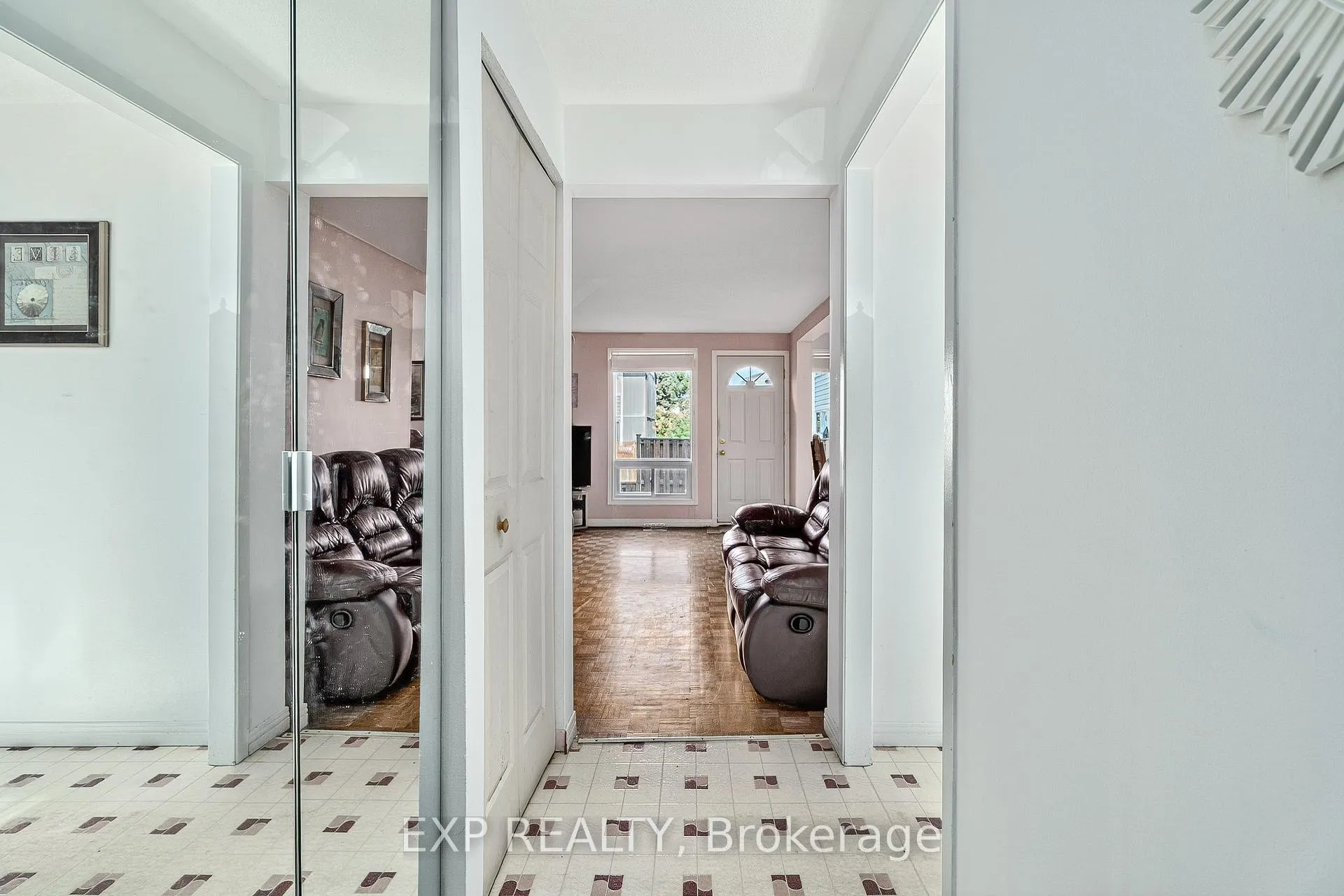 Photo 7 of Unit 81, 8 Sherway Drive, Ottawa, Barrhaven - Pheasant Run — HOMEH