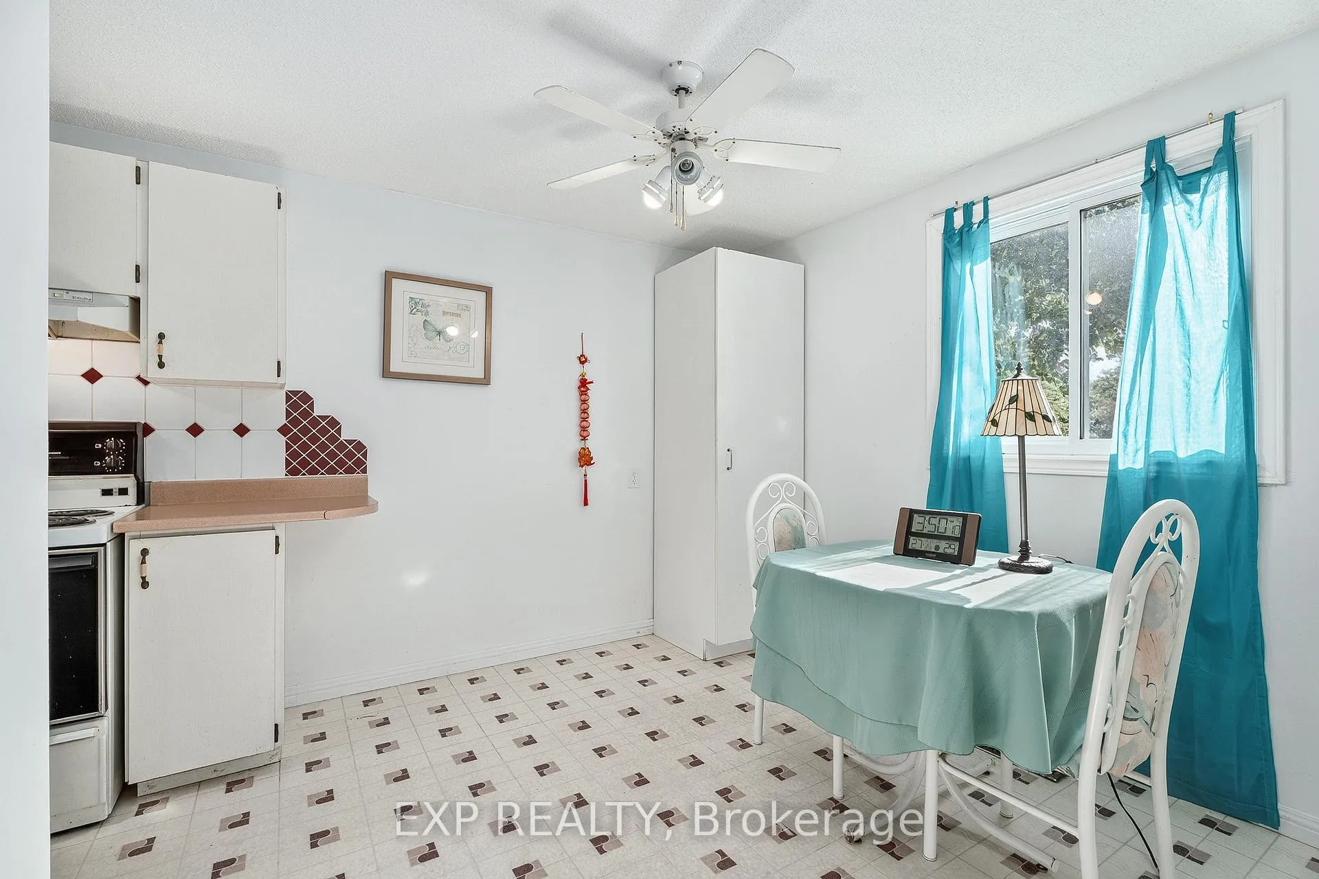 Photo 8 of Unit 81, 8 Sherway Drive, Ottawa, Barrhaven - Pheasant Run — HOMEH