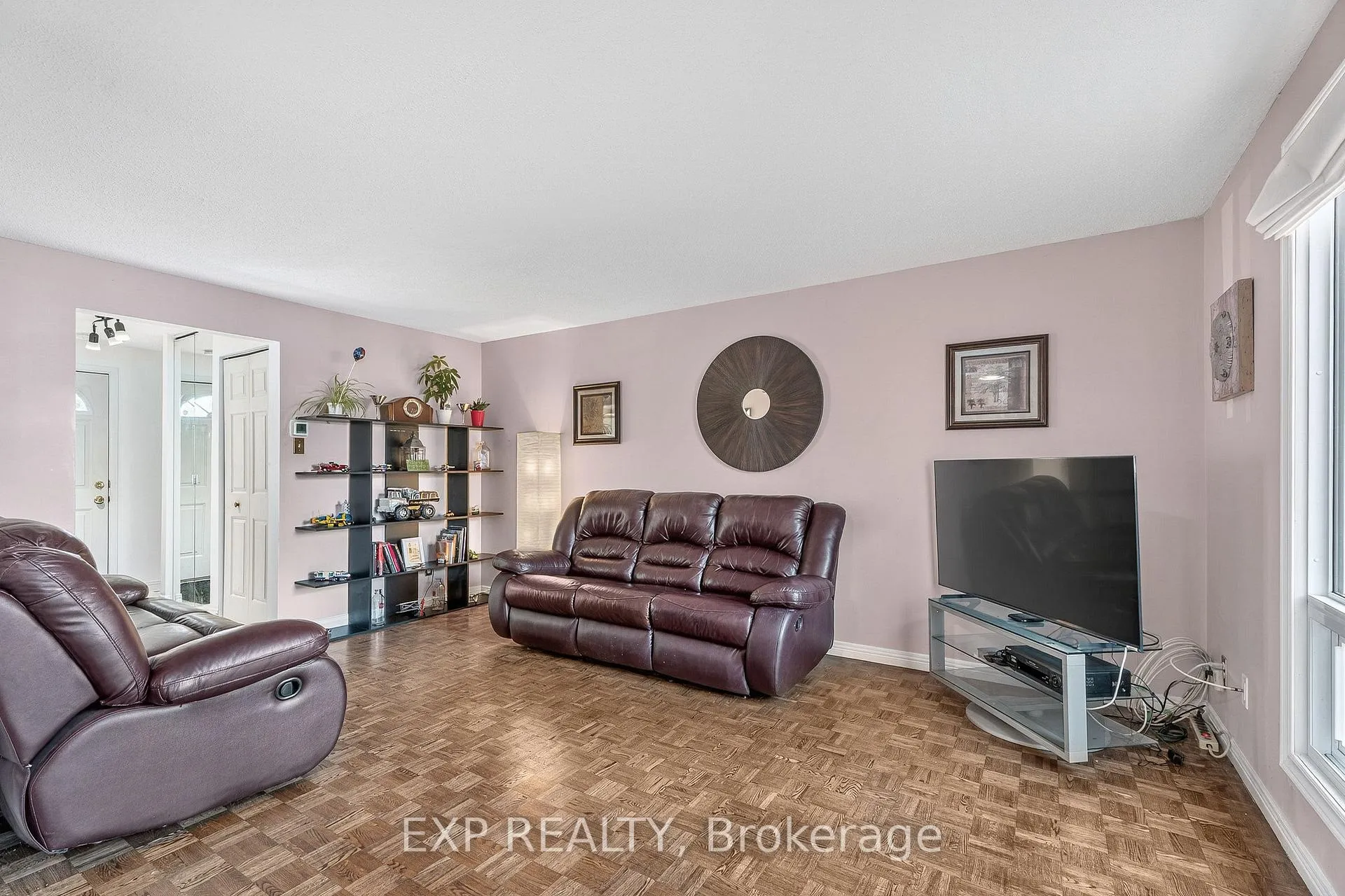 Photo 17 of Unit 81, 8 Sherway Drive, Ottawa, Barrhaven - Pheasant Run — HOMEH