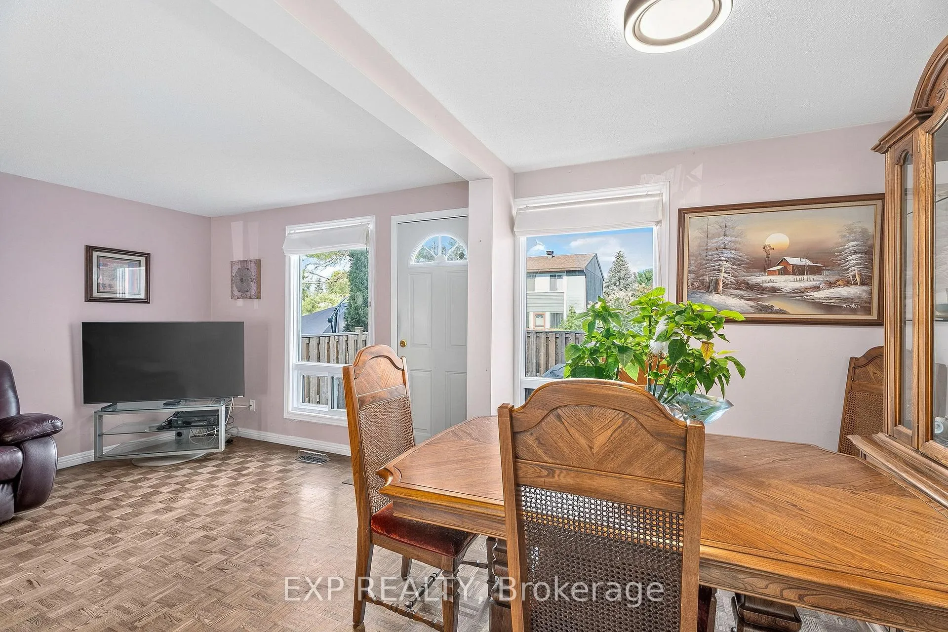 Photo 19 of Unit 81, 8 Sherway Drive, Ottawa, Barrhaven - Pheasant Run — HOMEH