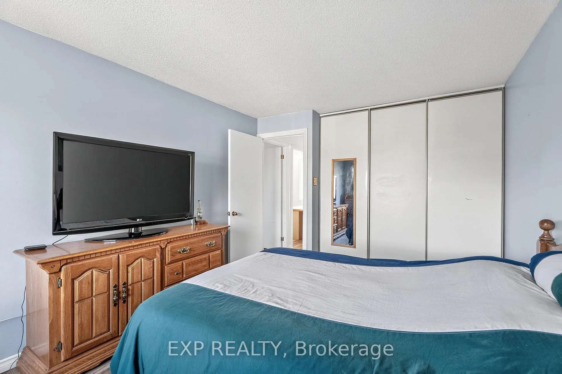 Photo 23 of Unit 81, 8 Sherway Drive, Ottawa, Barrhaven - Pheasant Run — HOMEH