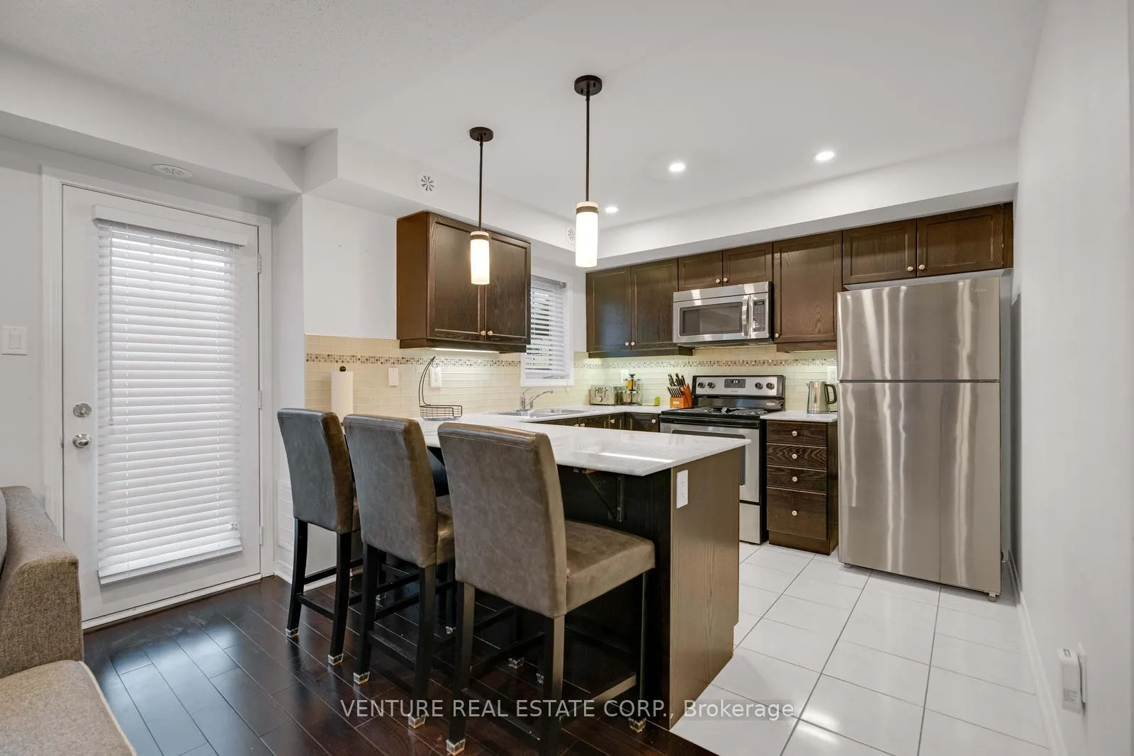 Photo 10 of 156 Kingston Road W, Ajax, Central — HOMEH