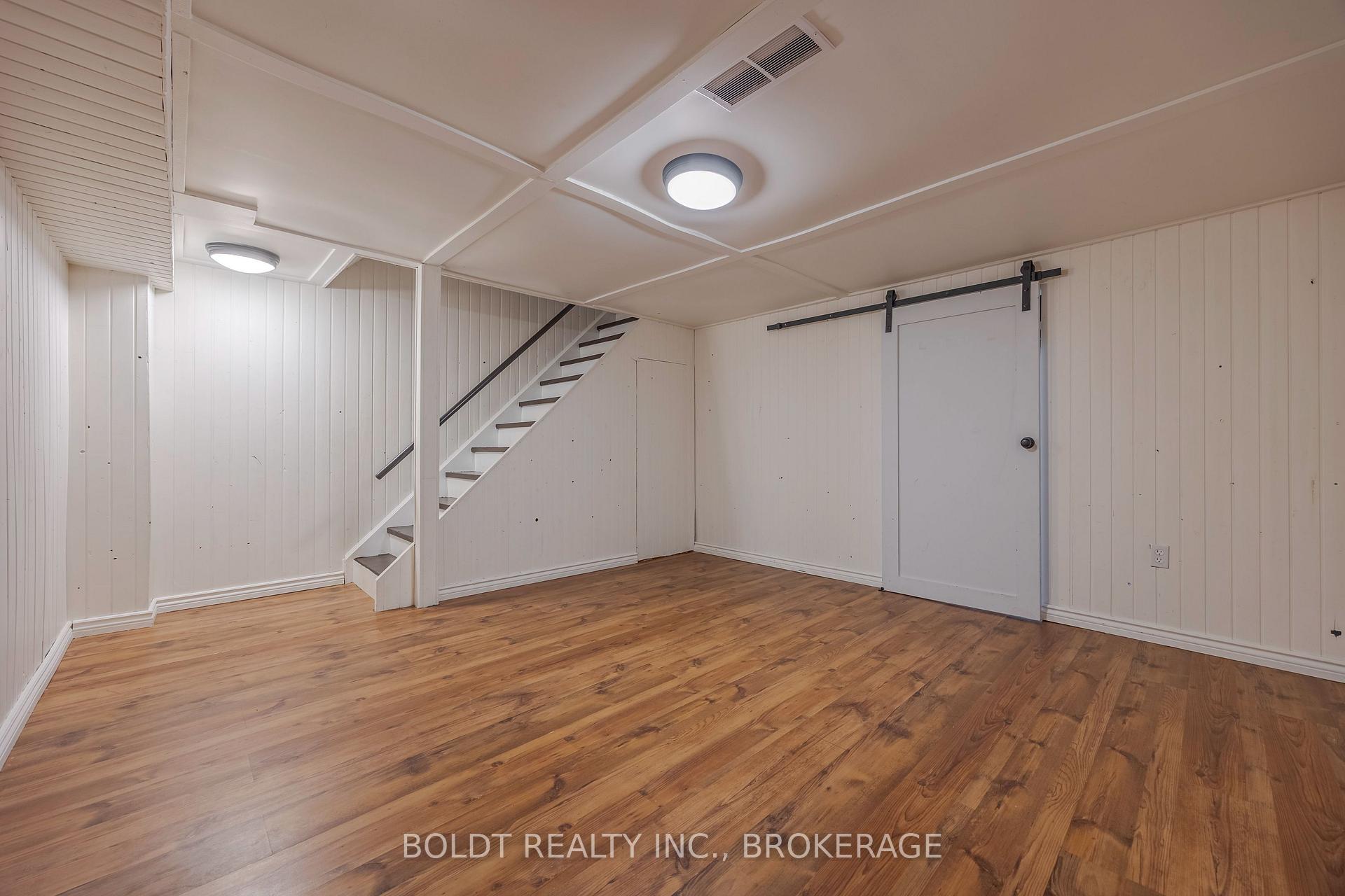 Photo 15 of Unit 15, 2 Weiden Street, St. Catharines, Bunting/Linwell — HOMEH