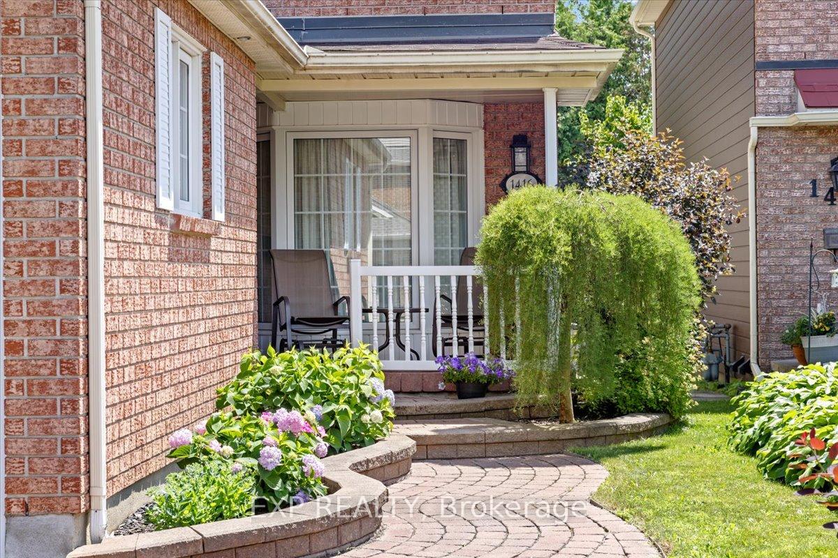 Photo 9 of 1416 Progress Place, Ottawa, Pineview — HOMEH