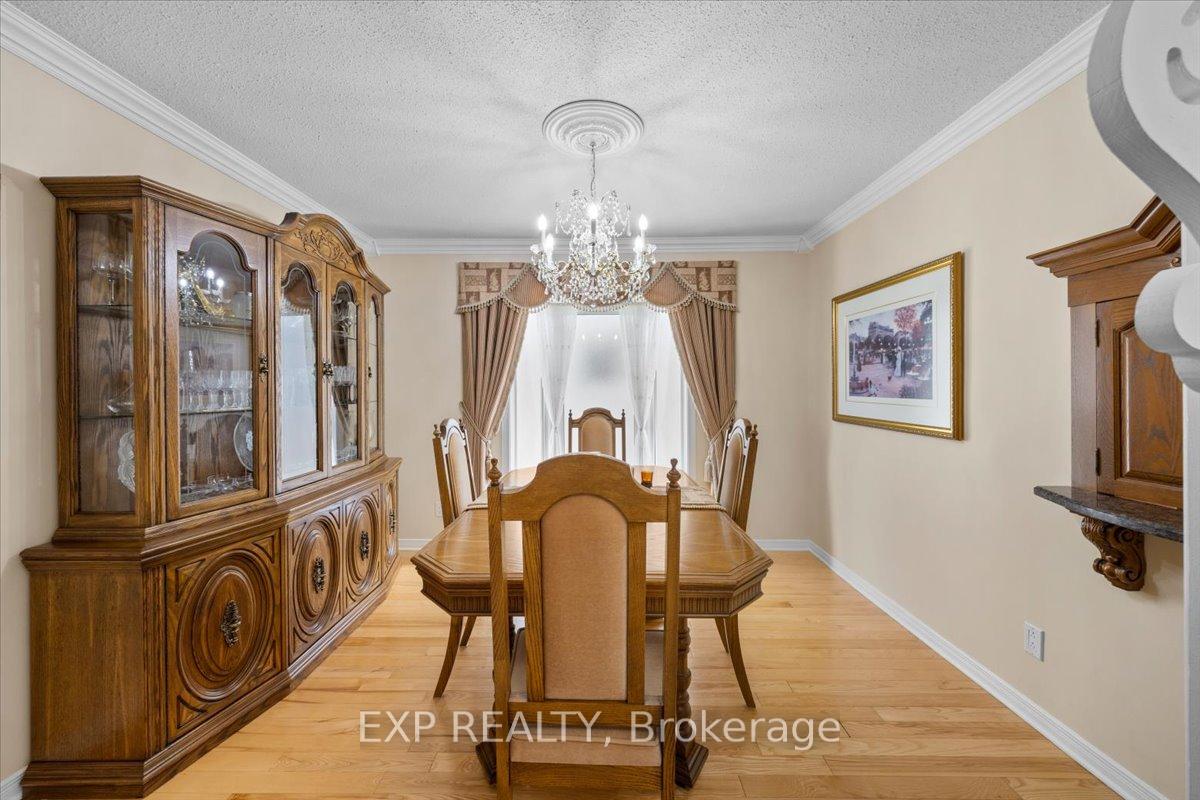 Photo 3 of 1416 Progress Place, Ottawa, Pineview — HOMEH