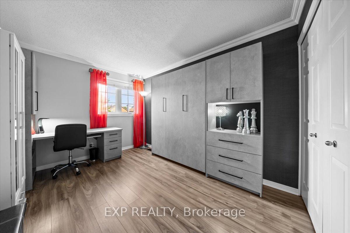 Photo 18 of 1416 Progress Place, Ottawa, Pineview — HOMEH