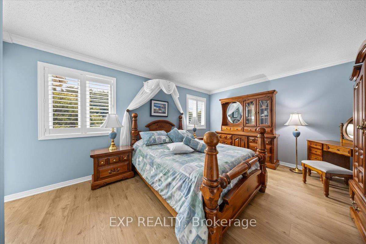 Photo 21 of 1416 Progress Place, Ottawa, Pineview — HOMEH