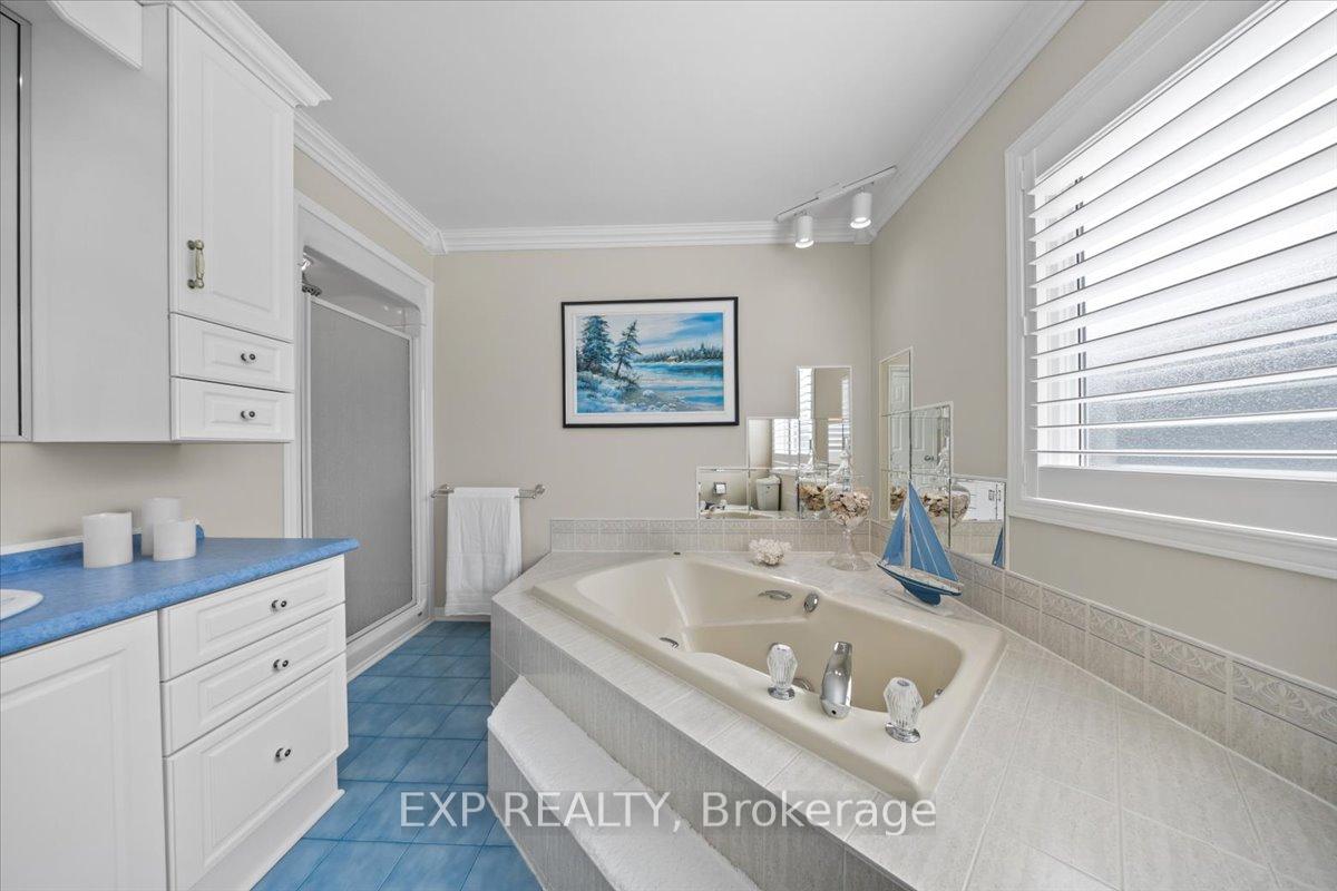 Photo 24 of 1416 Progress Place, Ottawa, Pineview — HOMEH