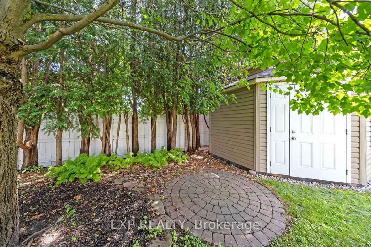 Photo 36 of 1416 Progress Place, Ottawa, Pineview — HOMEH