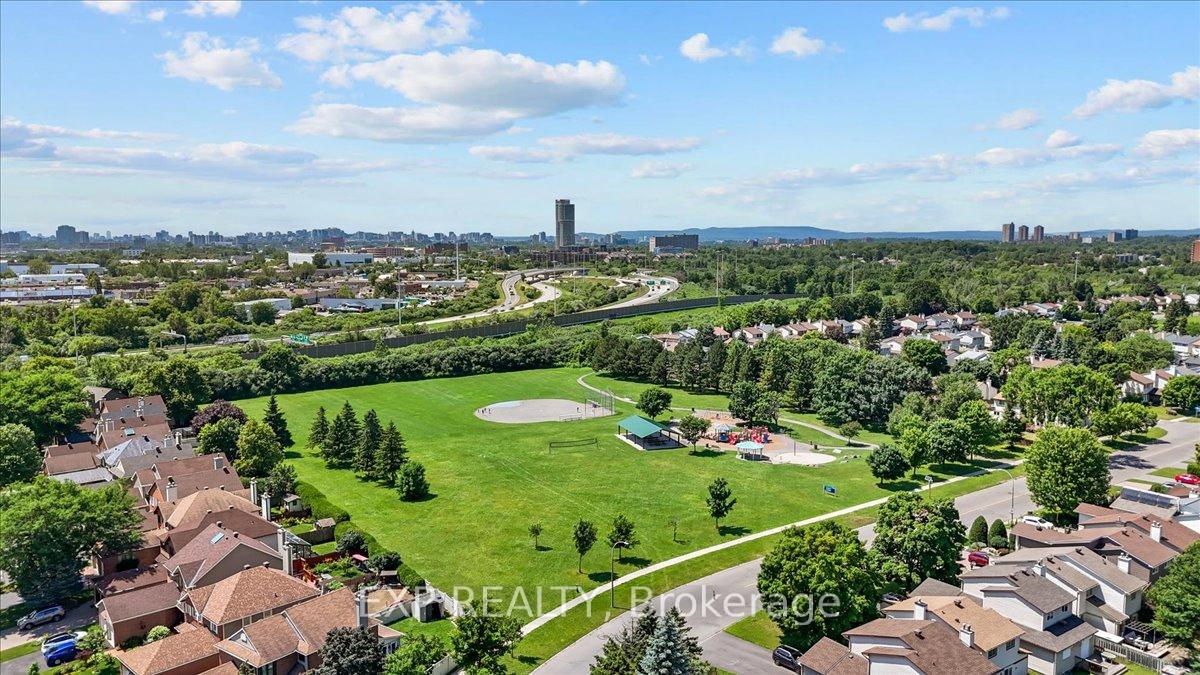 Photo 34 of 1416 Progress Place, Ottawa, Pineview — HOMEH