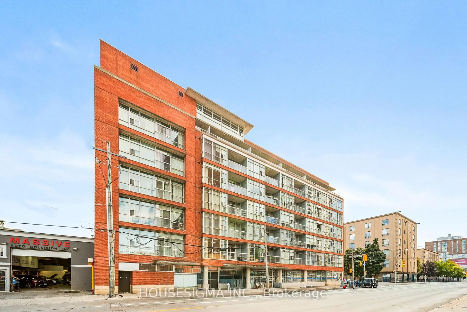 Front of Unit 210, 1375 Dupont Street