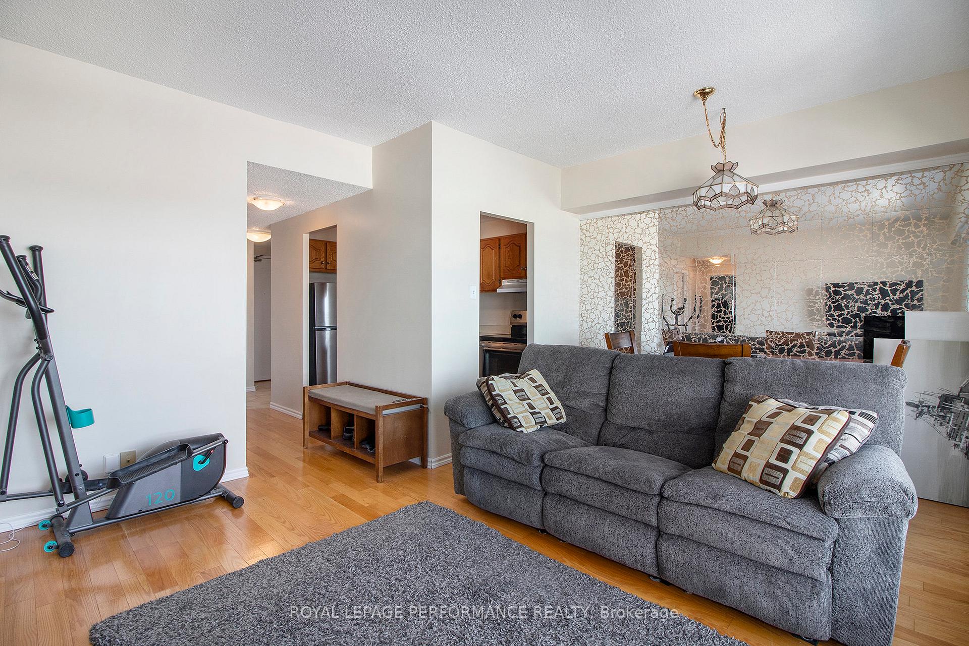 Photo 5 of Unit 1802, 158A McArthur Avenue, Ottawa, Vanier — HOMEH