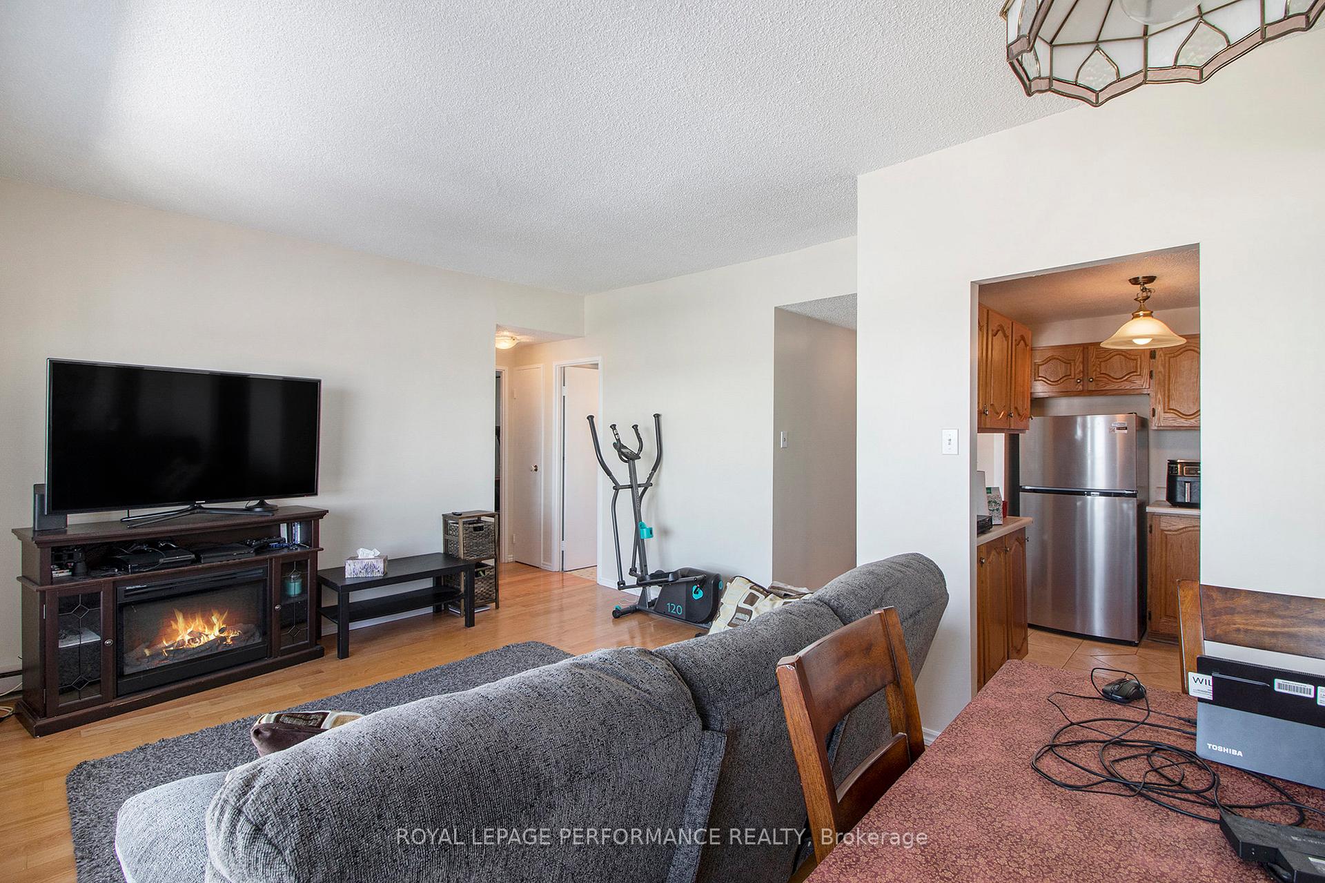 Photo 11 of Unit 1802, 158A McArthur Avenue, Ottawa, Vanier — HOMEH