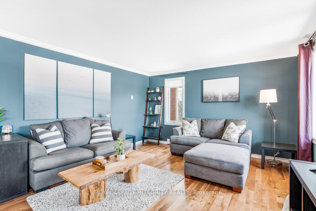 Photo 10 of Unit 207, 1825 Marsala Crescent, Ottawa, Fallingbrook/Pineridge — HOMEH