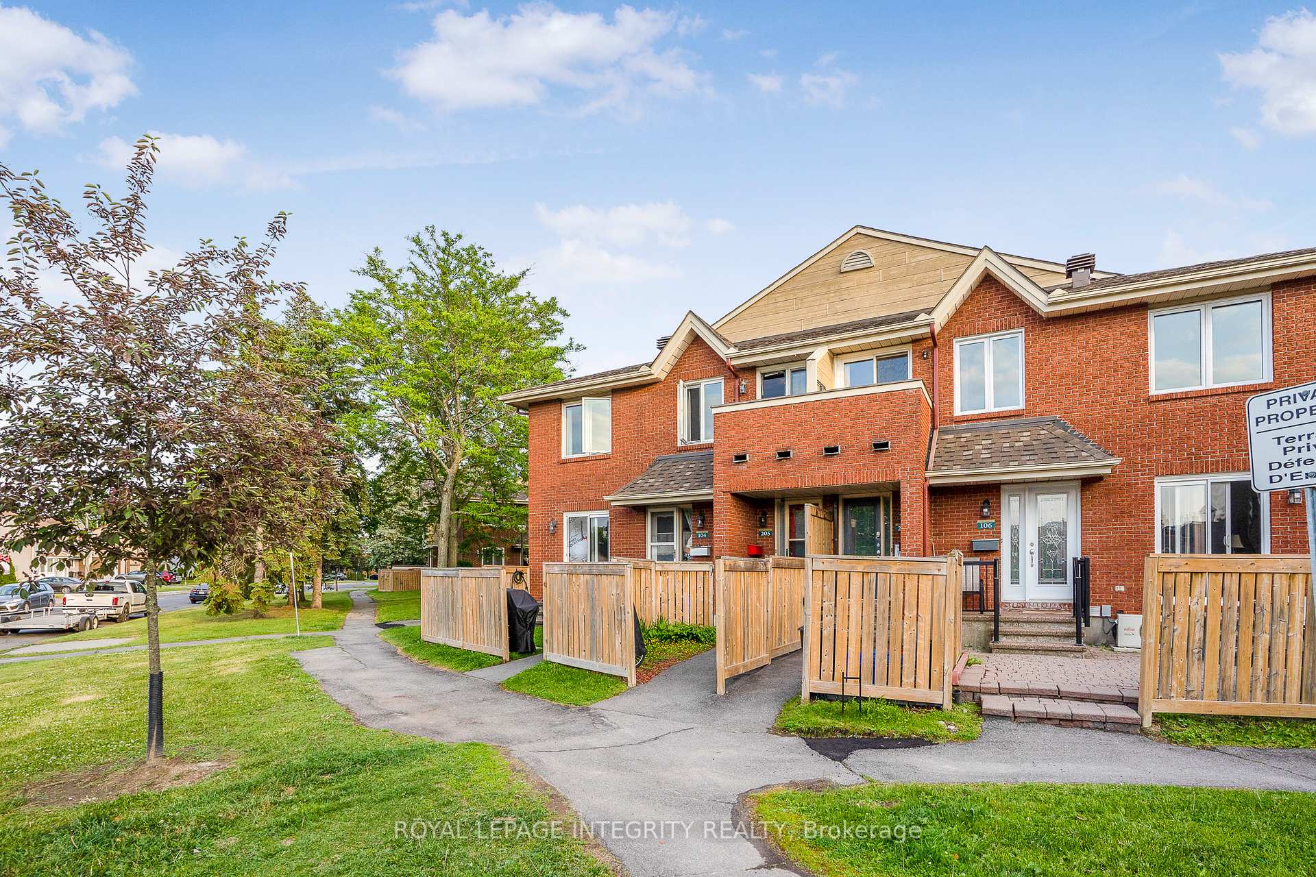 Photo 24 of Unit 207, 1825 Marsala Crescent, Ottawa, Fallingbrook/Pineridge — HOMEH
