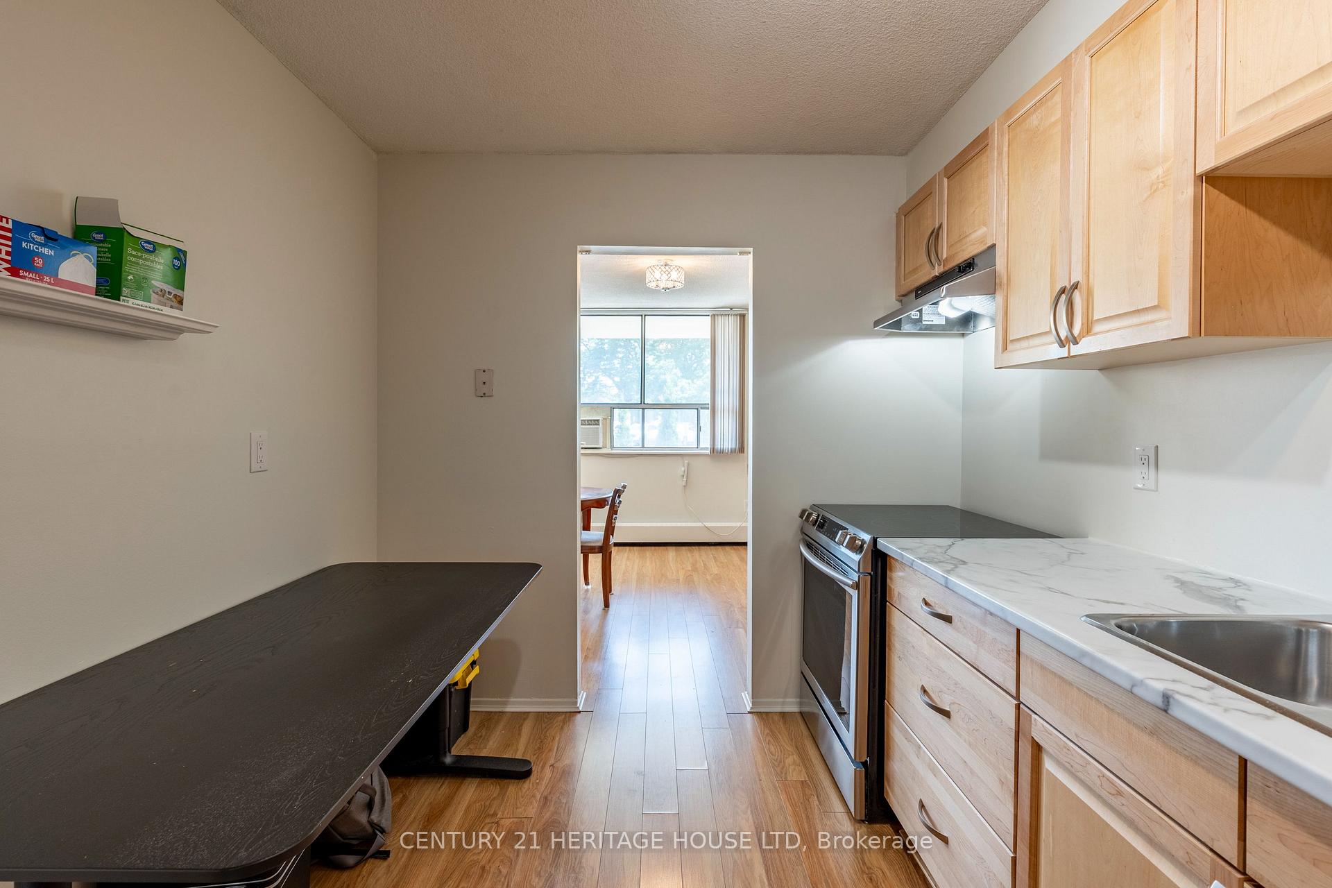 Photo 19 of Unit 110, 65 Westmount Road N, Waterloo — HOMEH