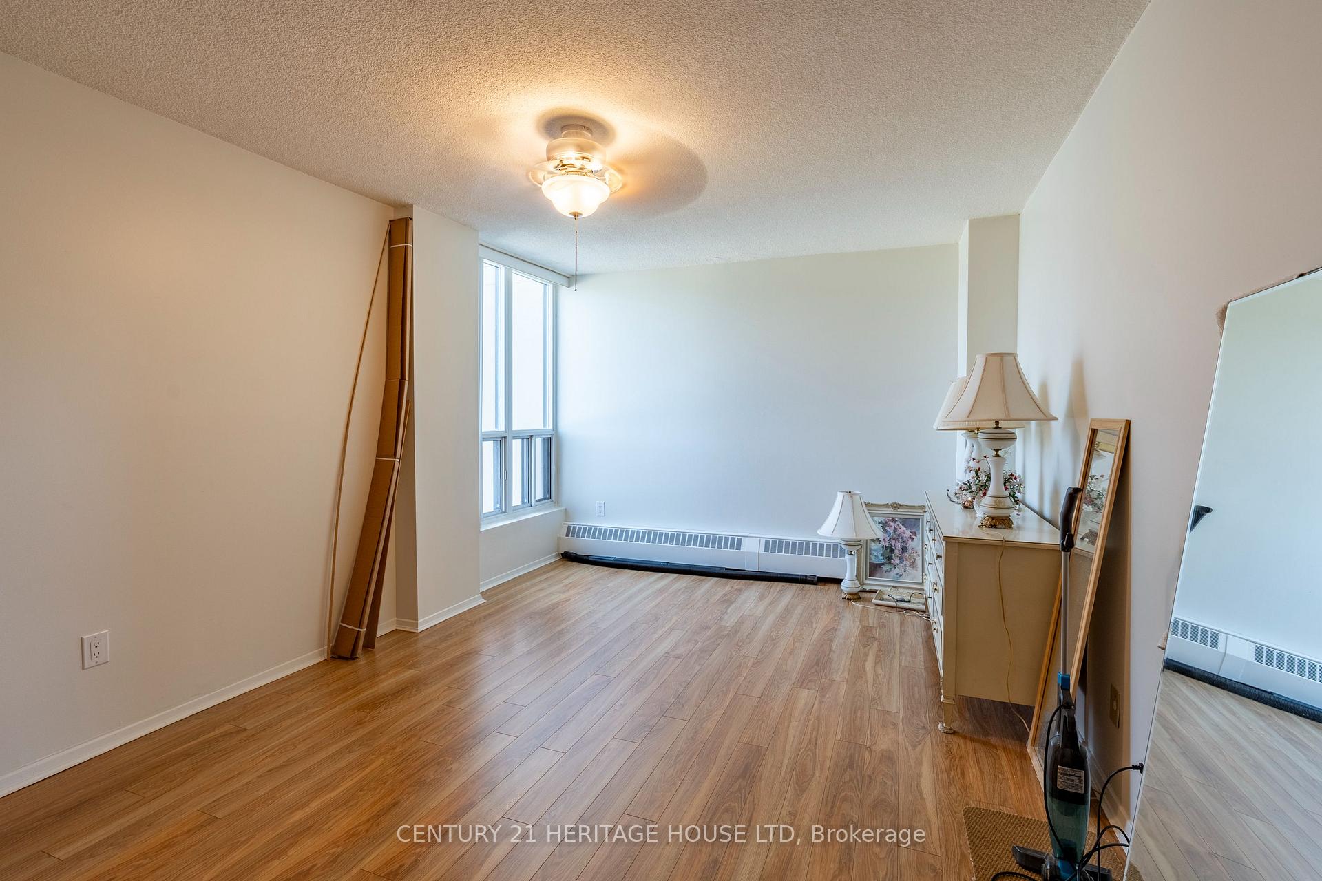 Photo 23 of Unit 110, 65 Westmount Road N, Waterloo — HOMEH
