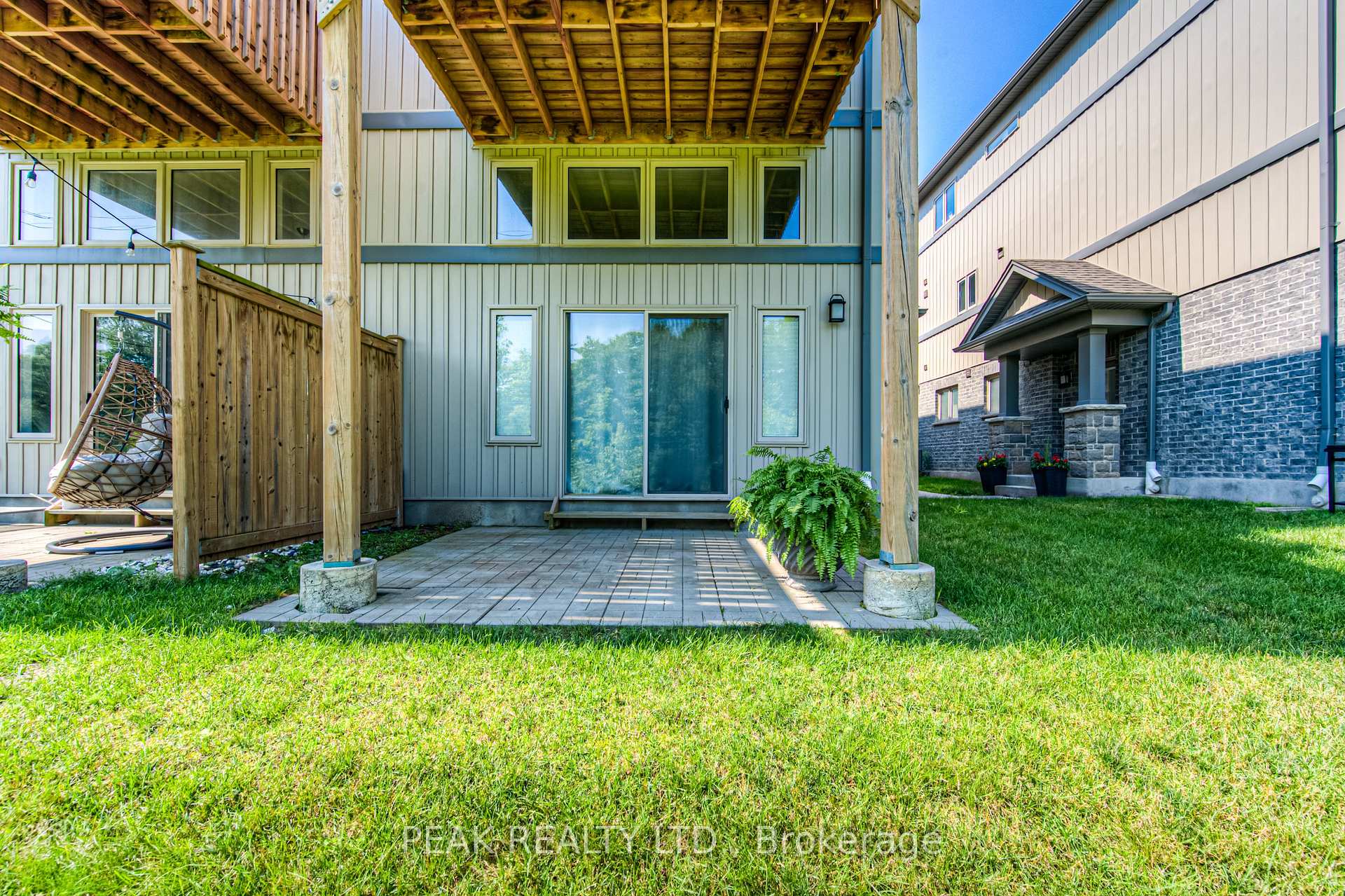 Photo 5 of Unit 9C, 115 South Creek Drive, Kitchener — HOMEH