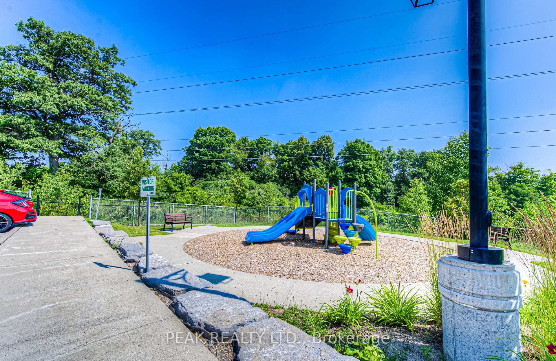 Photo 8 of Unit 9C, 115 South Creek Drive, Kitchener — HOMEH