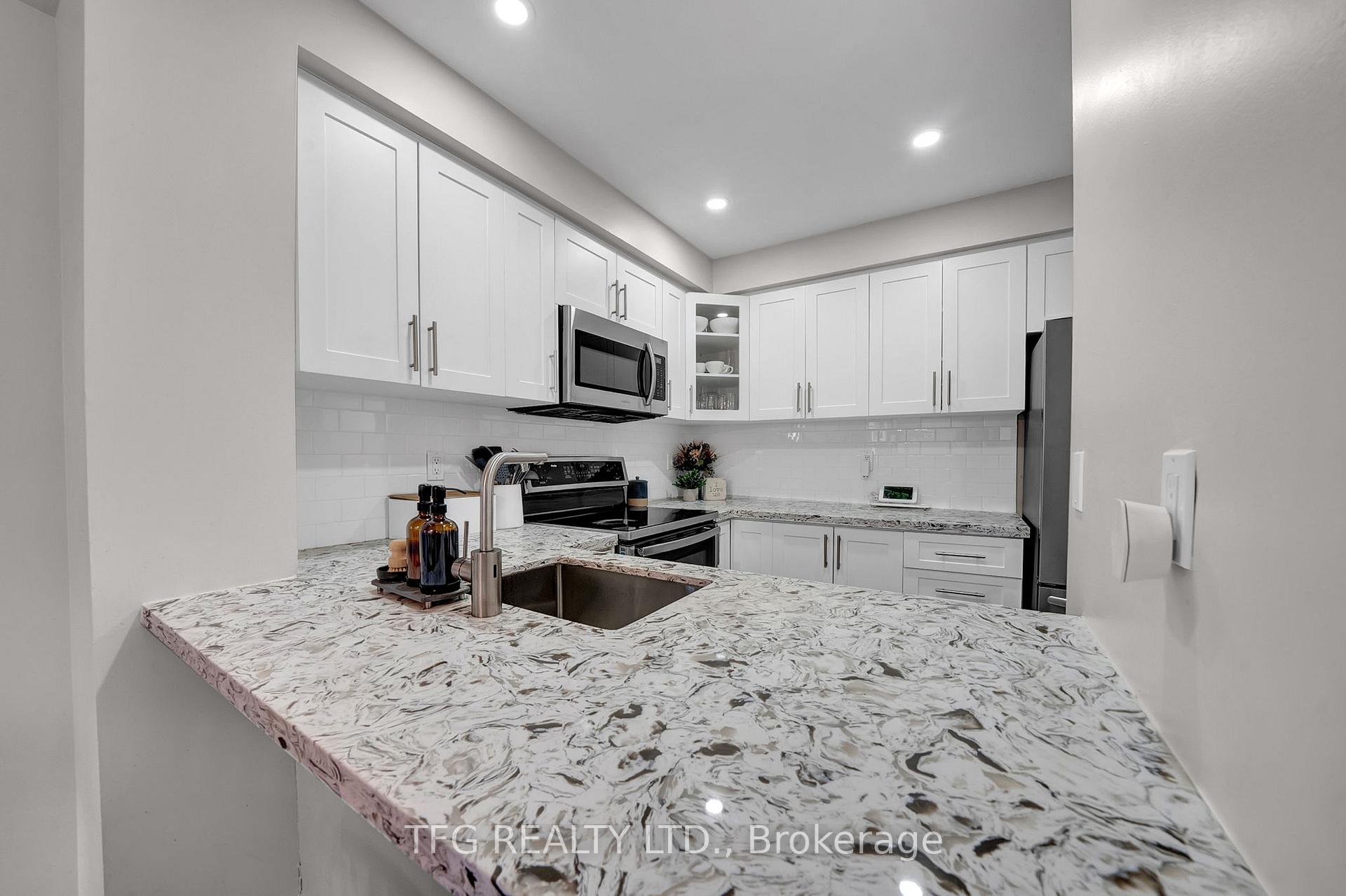 Photo 10 of Unit 31, 1995 Pine Grove Avenue, Pickering, Highbush — HOMEH