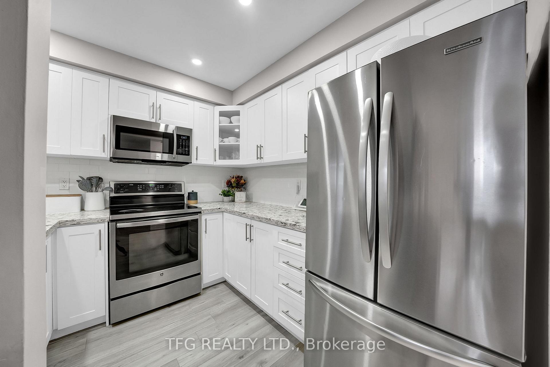 Photo 14 of Unit 31, 1995 Pine Grove Avenue, Pickering, Highbush — HOMEH