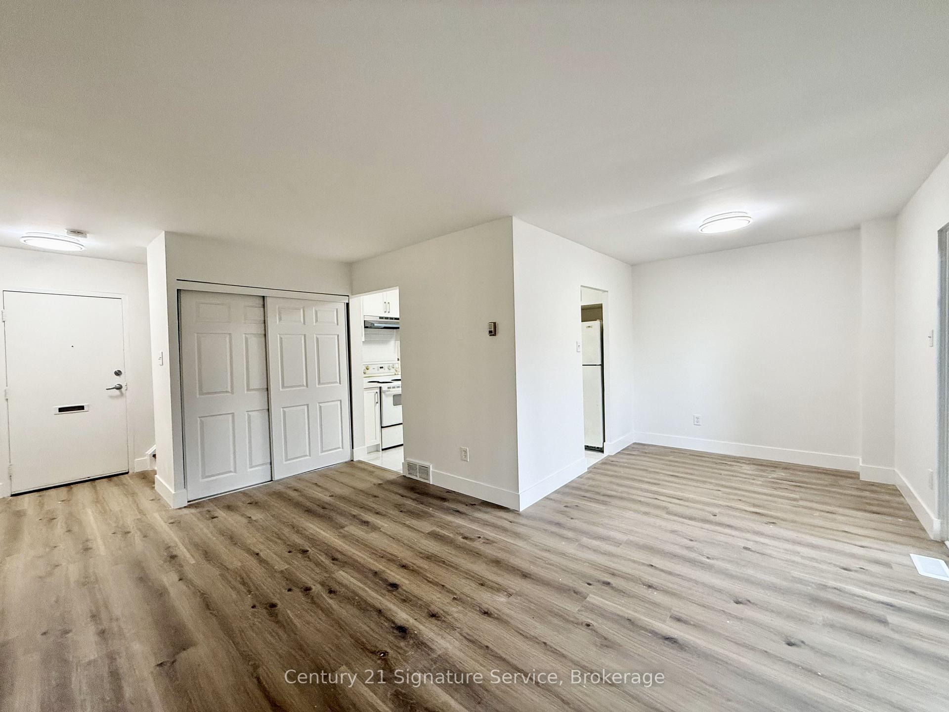 Photo 3 of Unit 149, 17 Old Pine Trail E, St. Catharines, Carlton/Bunting — HOMEH
