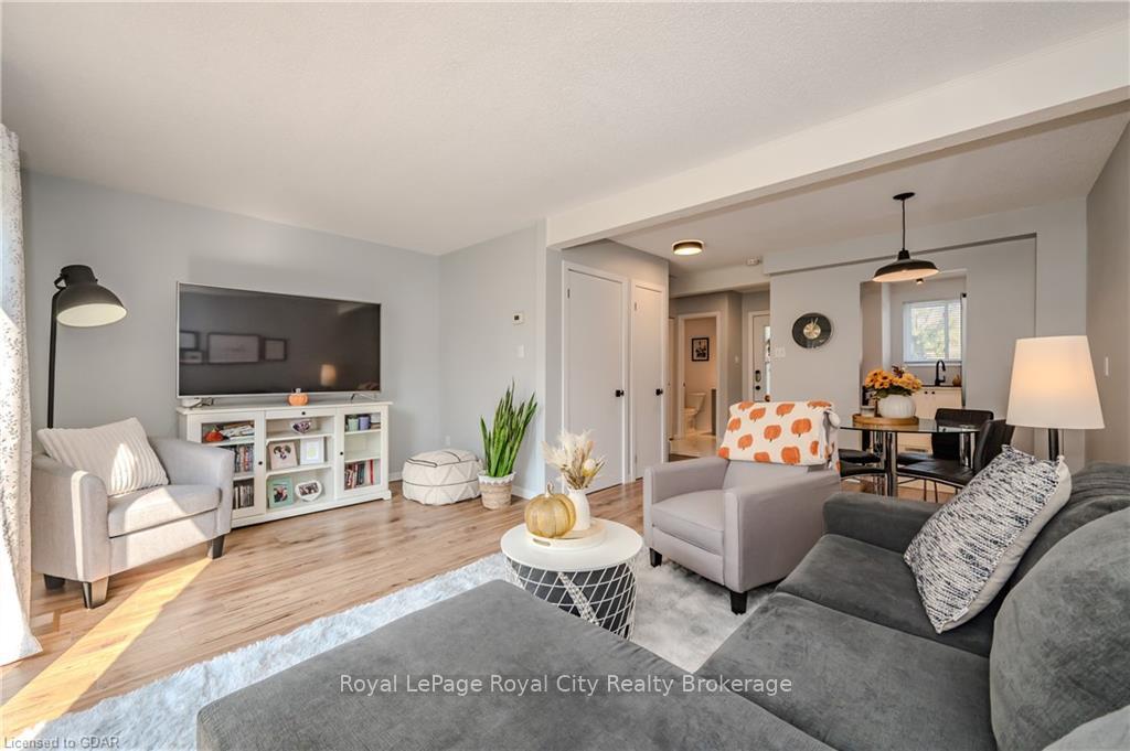 Photo 1 of Unit 121, 31 Greengate Road, Guelph, Junction/Onward Willow — HOMEH