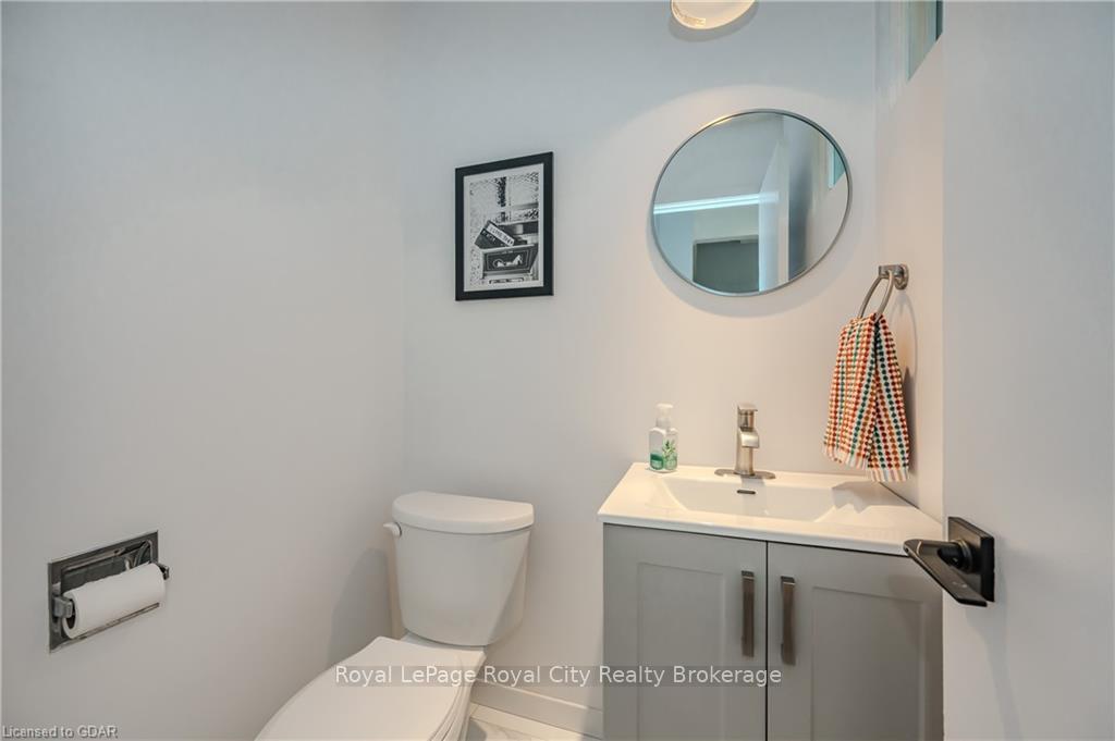 Photo 7 of Unit 121, 31 Greengate Road, Guelph, Junction/Onward Willow — HOMEH