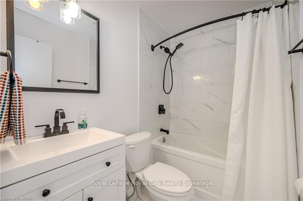 Photo 12 of Unit 121, 31 Greengate Road, Guelph, Junction/Onward Willow — HOMEH