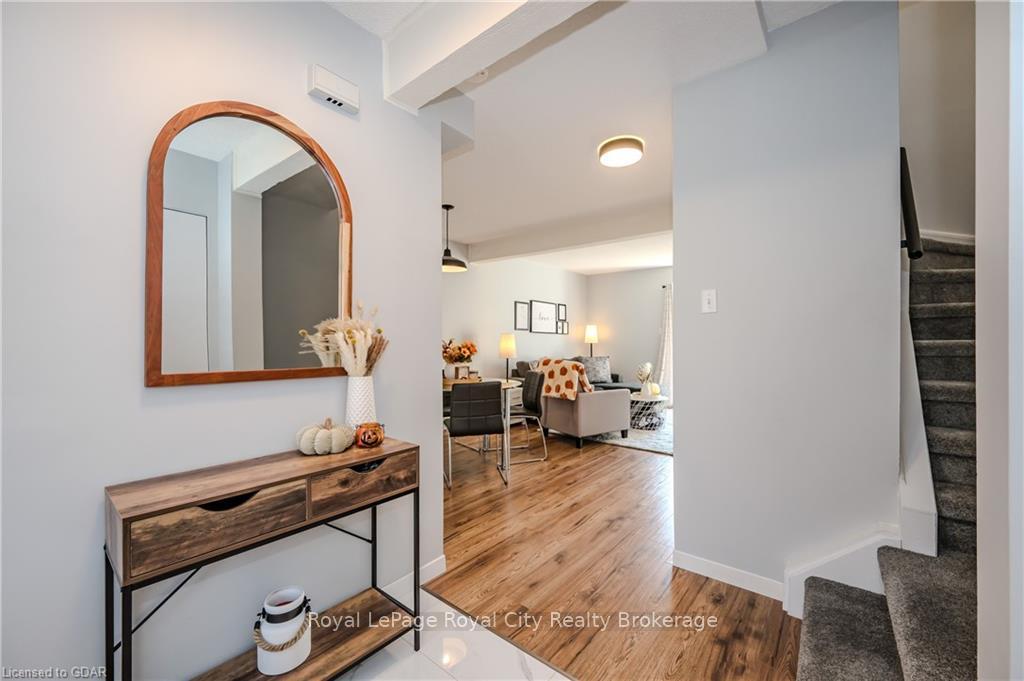 Photo 15 of Unit 121, 31 Greengate Road, Guelph, Junction/Onward Willow — HOMEH