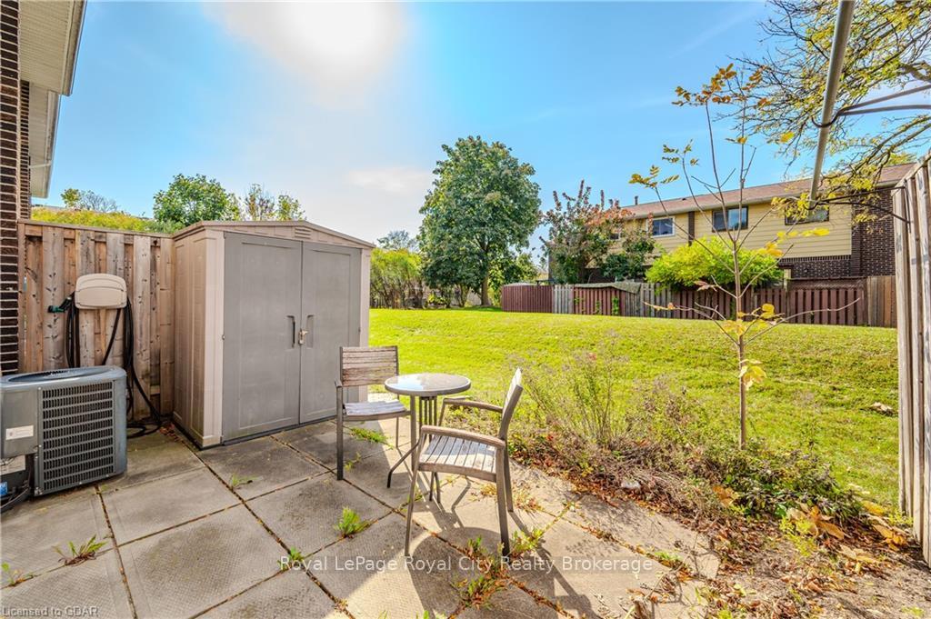 Photo 33 of Unit 121, 31 Greengate Road, Guelph, Junction/Onward Willow — HOMEH