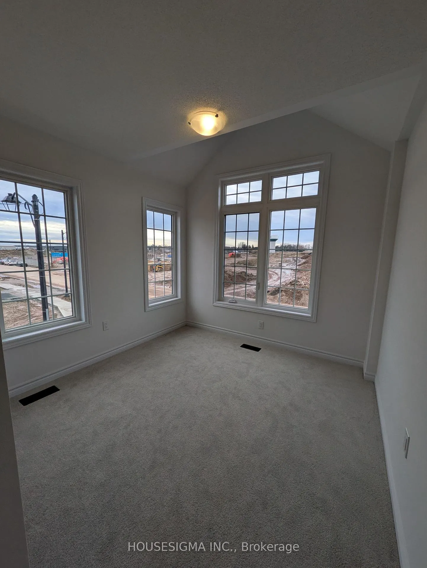 Photo 17 of 151 Gear Avenue, Erin — HOMEH