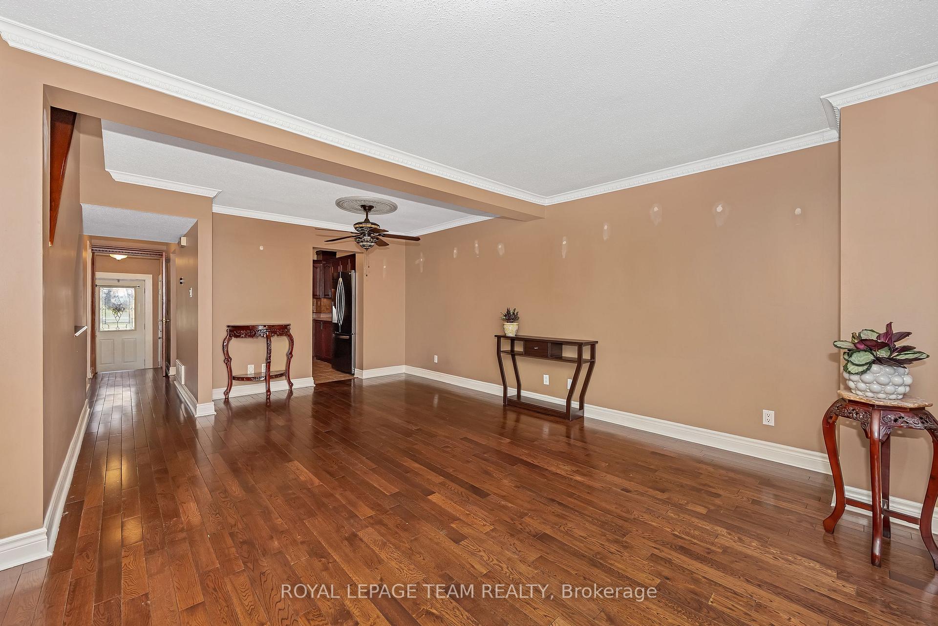 Photo 7 of Unit 77, 12 Bentbrook Crescent, Ottawa, Barrhaven - Heritage Park — HOMEH