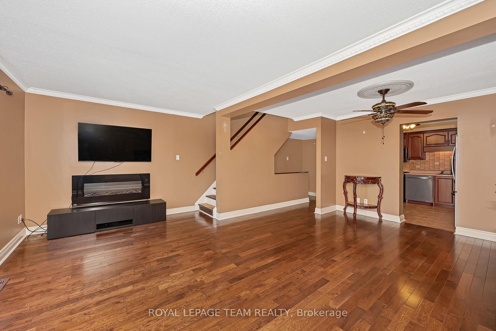 Photo 10 of Unit 77, 12 Bentbrook Crescent, Ottawa, Barrhaven - Heritage Park — HOMEH