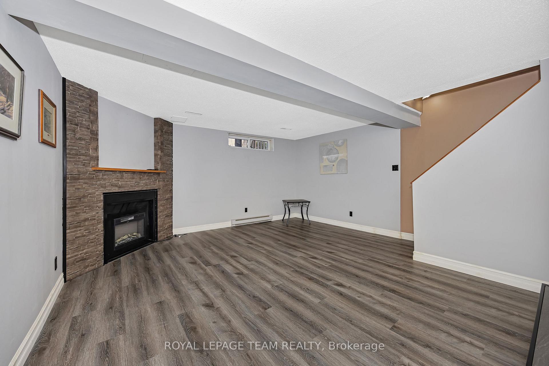 Photo 32 of Unit 77, 12 Bentbrook Crescent, Ottawa, Barrhaven - Heritage Park — HOMEH