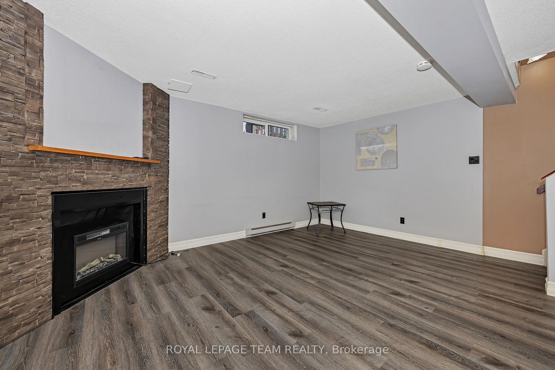 Photo 33 of Unit 77, 12 Bentbrook Crescent, Ottawa, Barrhaven - Heritage Park — HOMEH