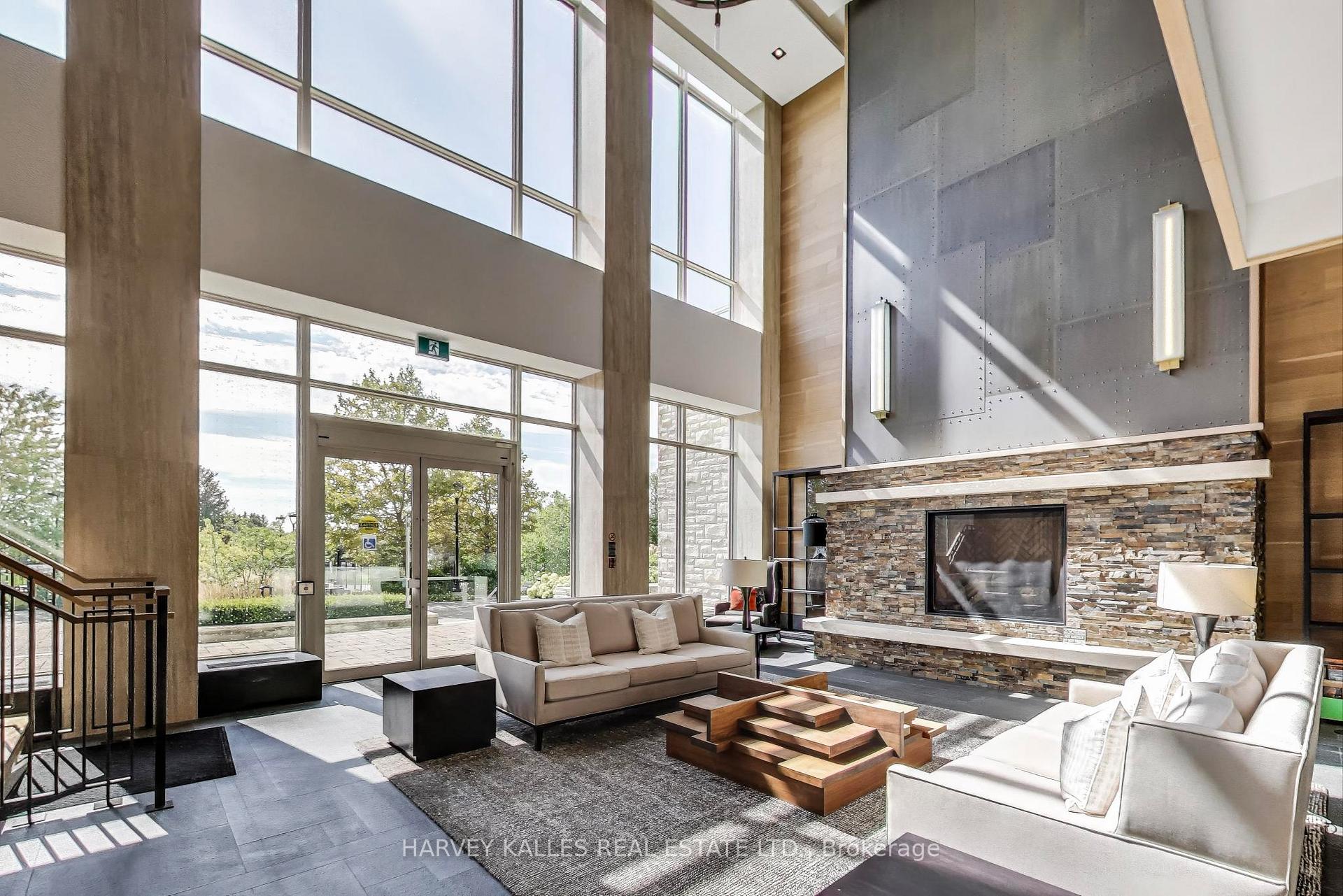 Photo 6 of Unit 212, 9 Stollery Pond Crescent, Markham, Devil's Elbow — HOMEH