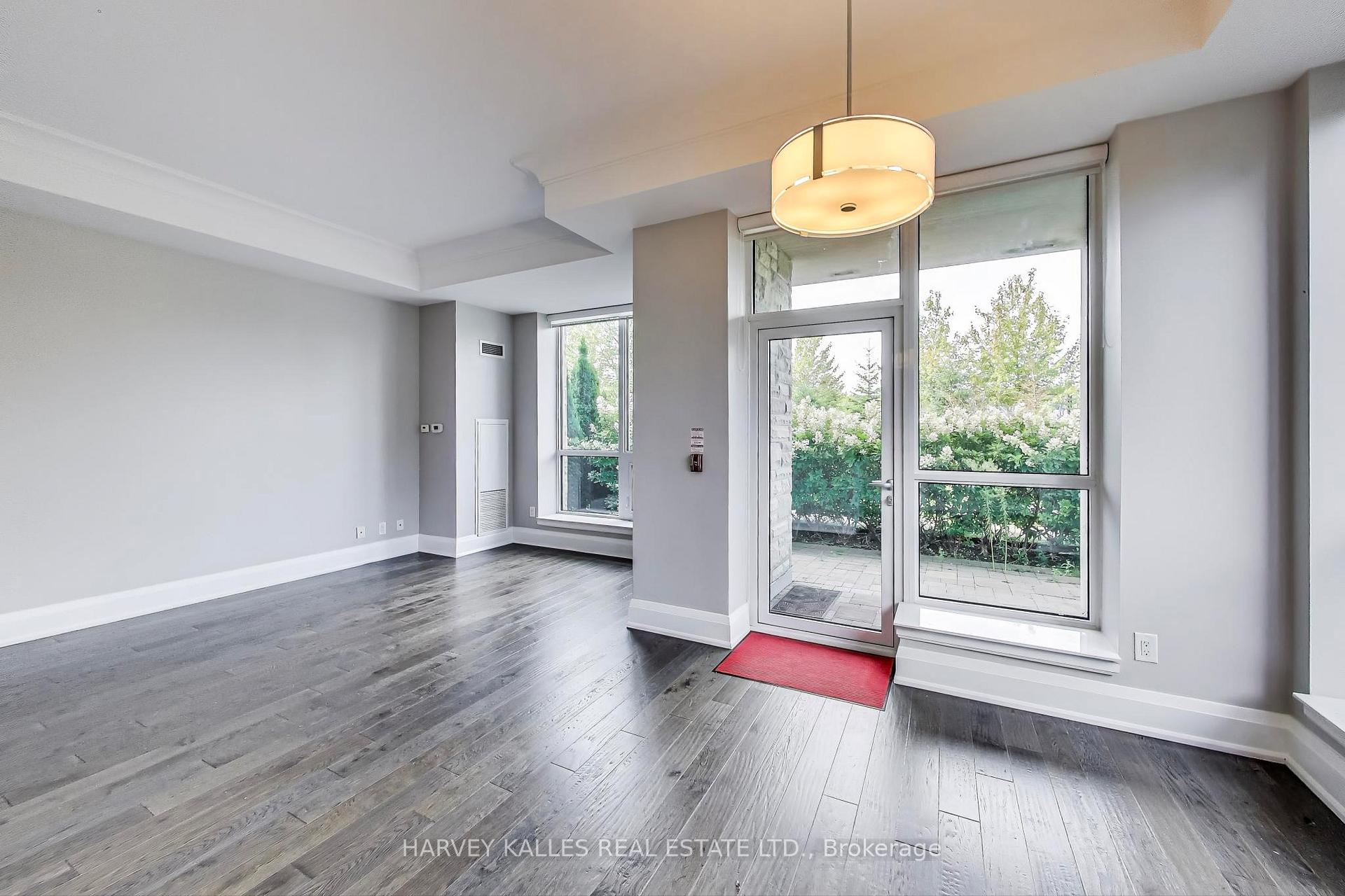 Photo 10 of Unit 212, 9 Stollery Pond Crescent, Markham, Devil's Elbow — HOMEH