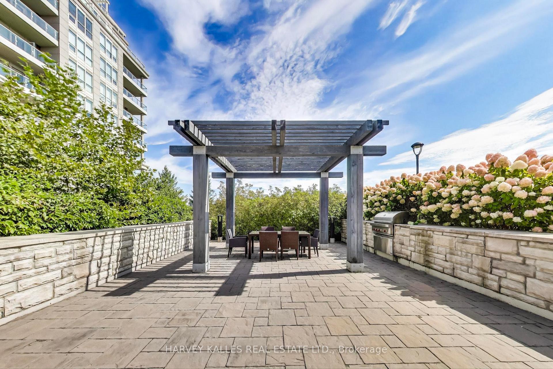 Photo 32 of Unit 212, 9 Stollery Pond Crescent, Markham, Devil's Elbow — HOMEH