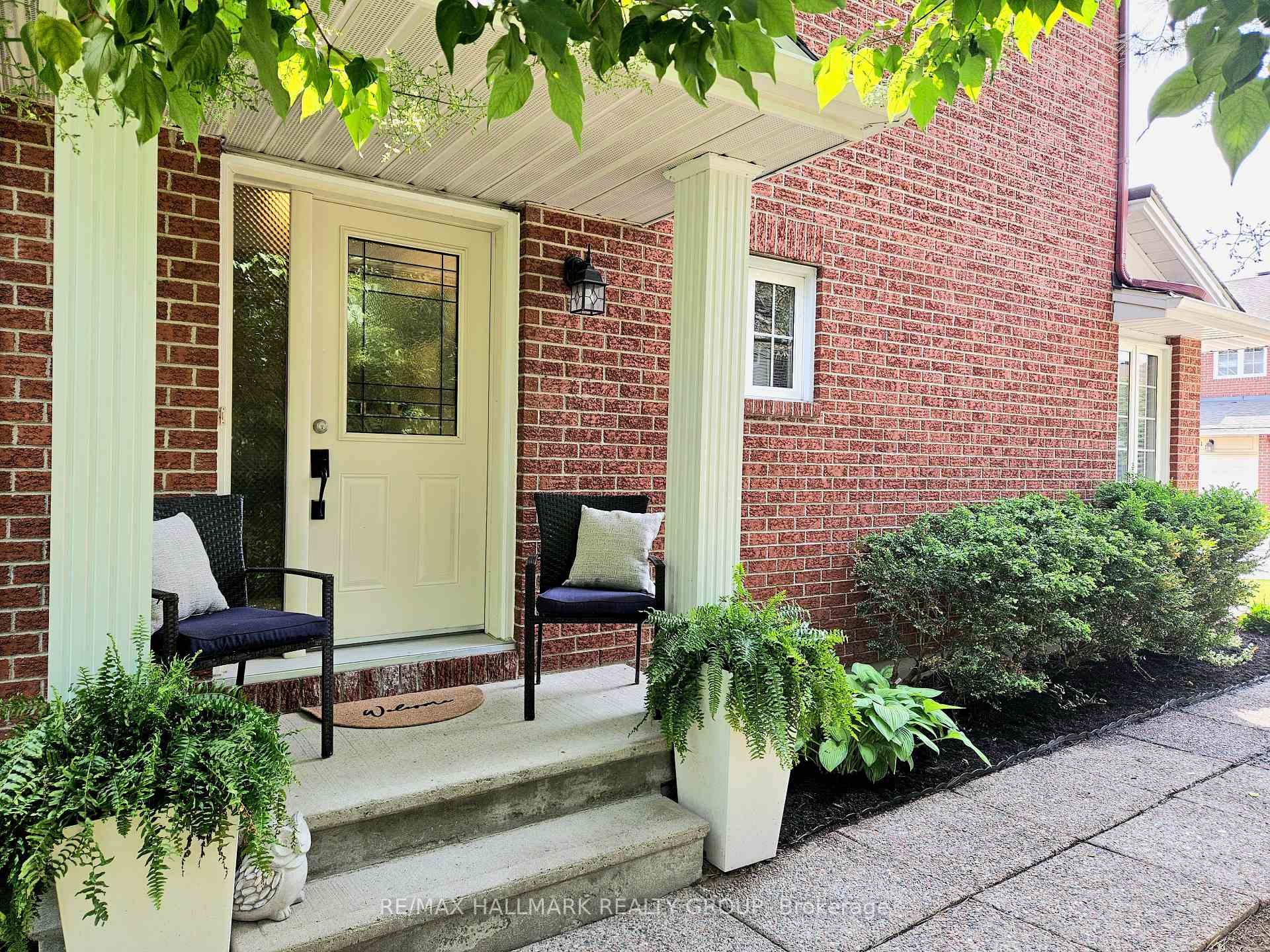 Photo 5 of Unit 14, 121 Stonebriar Drive, Ottawa, Centrepointe — HOMEH