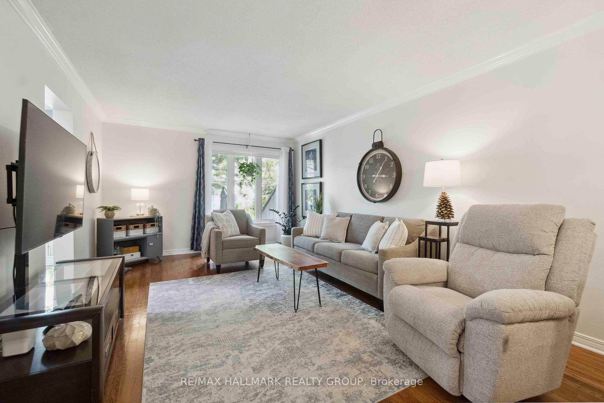 Photo 11 of Unit 14, 121 Stonebriar Drive, Ottawa, Centrepointe — HOMEH