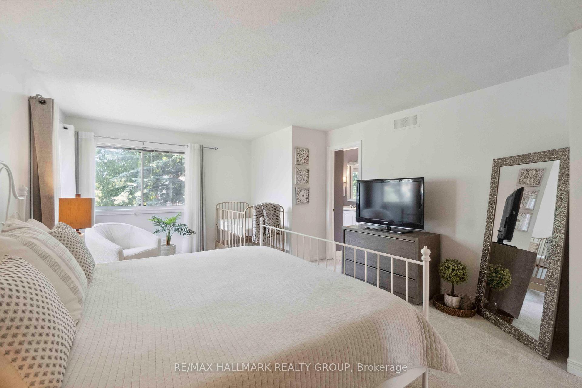 Photo 25 of Unit 14, 121 Stonebriar Drive, Ottawa, Centrepointe — HOMEH