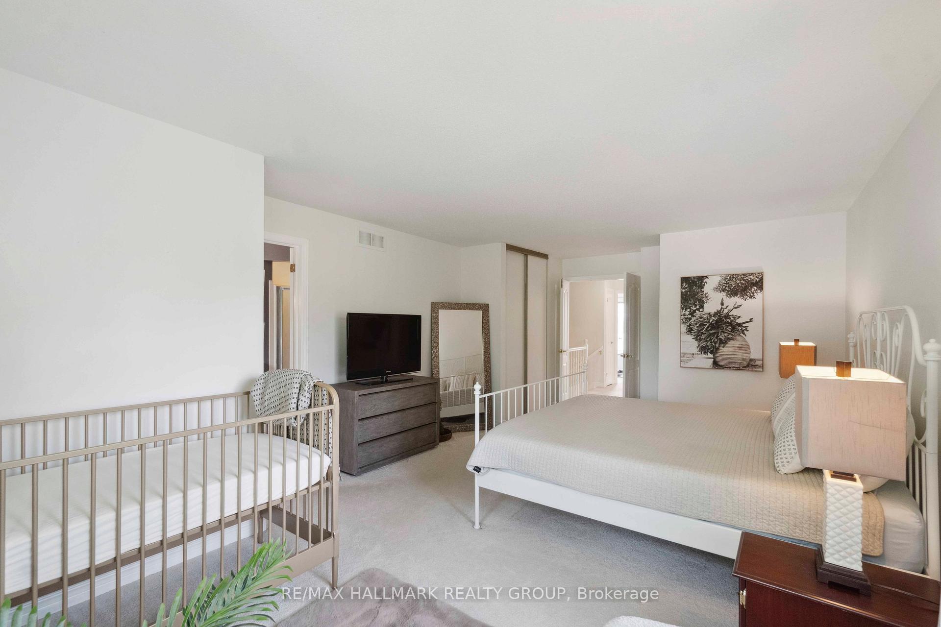 Photo 27 of Unit 14, 121 Stonebriar Drive, Ottawa, Centrepointe — HOMEH