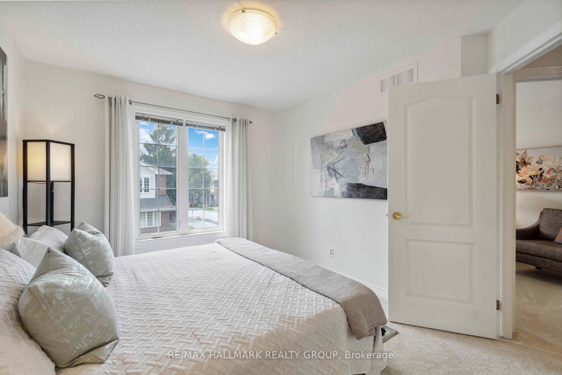 Photo 32 of Unit 14, 121 Stonebriar Drive, Ottawa, Centrepointe — HOMEH