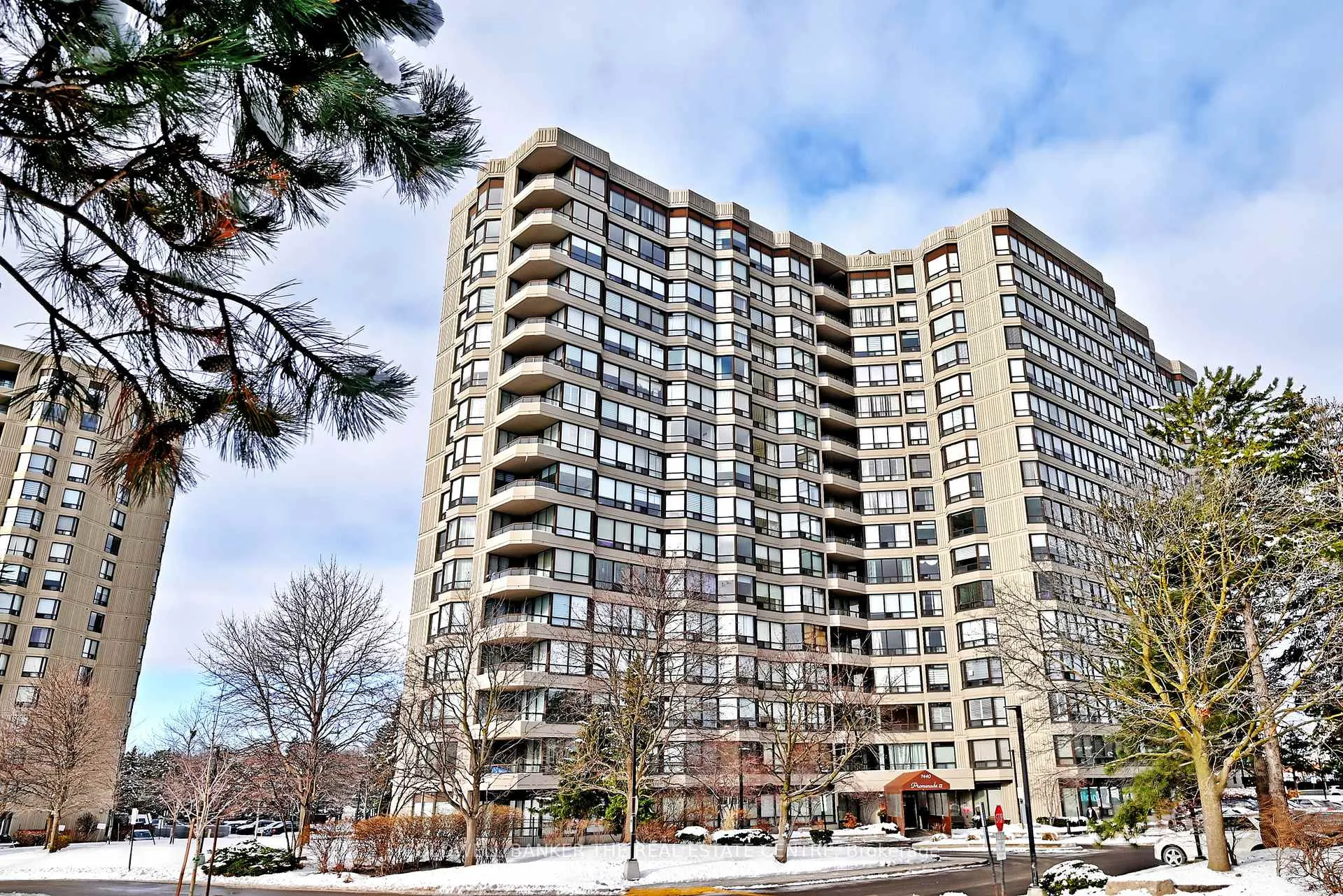 Photo 1 of Unit 1004, 7440 Bathurst Street, Vaughan, Brownridge — HOMEH