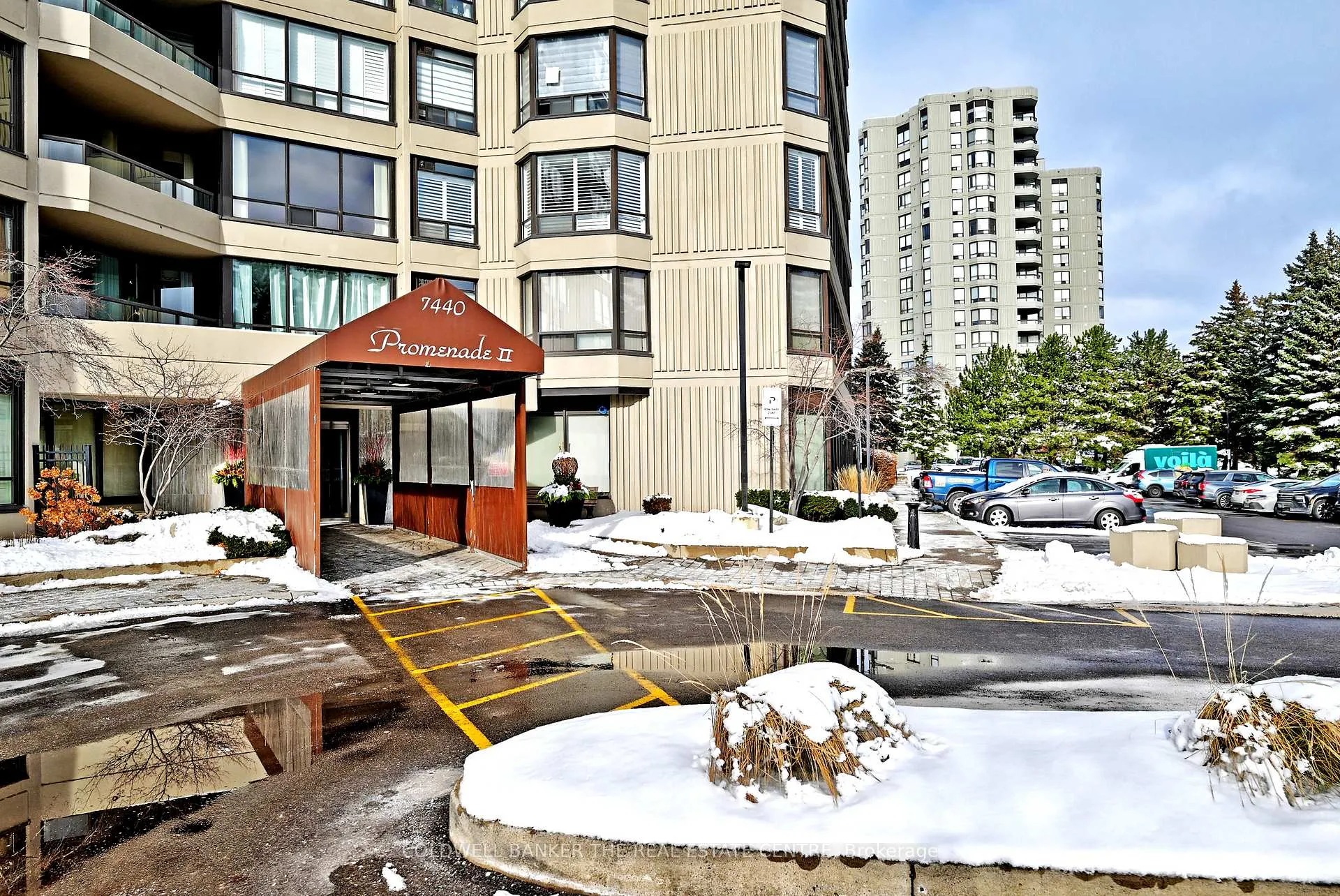 Photo 2 of Unit 1004, 7440 Bathurst Street, Vaughan, Brownridge — HOMEH