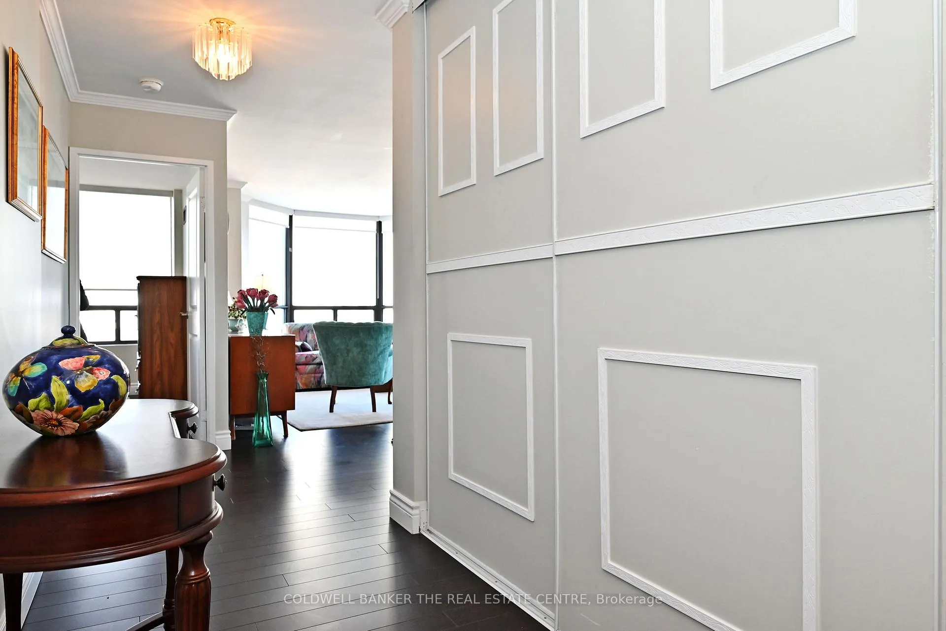 Photo 8 of Unit 1004, 7440 Bathurst Street, Vaughan, Brownridge — HOMEH