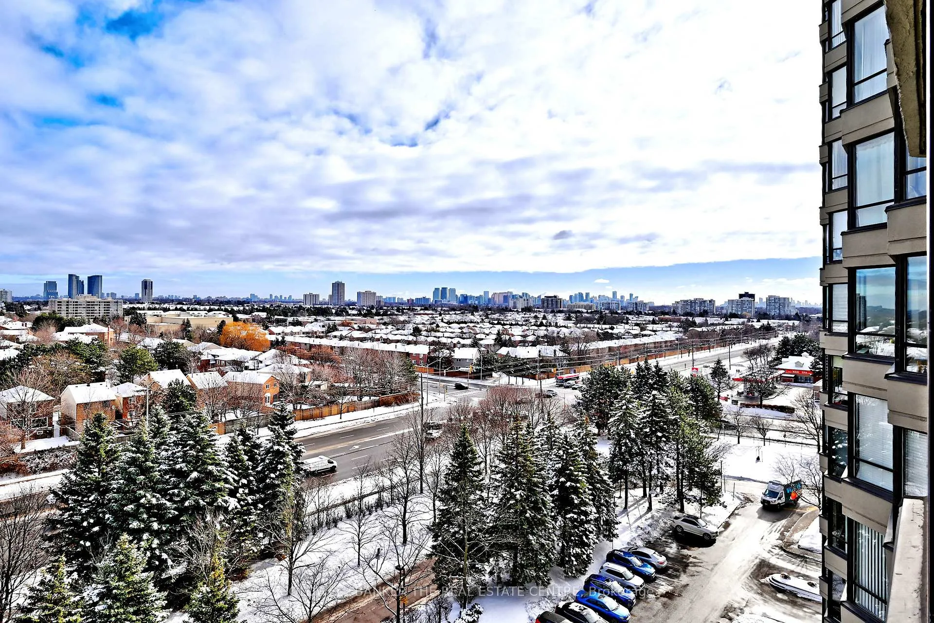 Photo 38 of Unit 1004, 7440 Bathurst Street, Vaughan, Brownridge — HOMEH