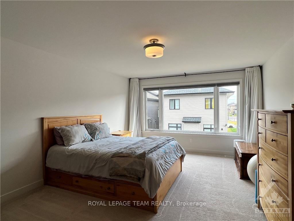 Photo 17 of 1039 Hydrangea Avenue, Ottawa, Riverside South/Gloucester Glen — HOMEH